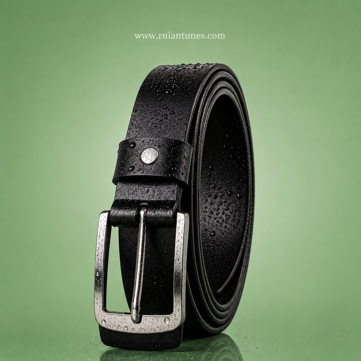 Slim 30 MM Formal leather belt designed for sharp office wear, elegant fits, and all-day comfort.