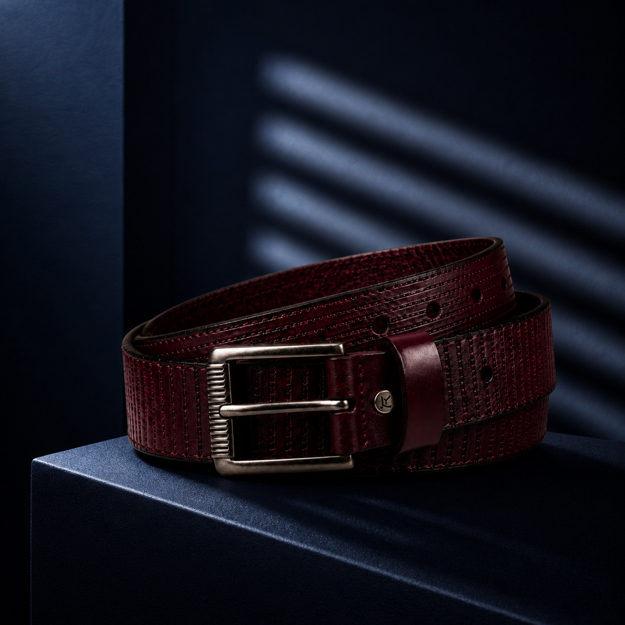 LEYAR Premium Textured Brown Leather Belt – Classic Pin Buckle